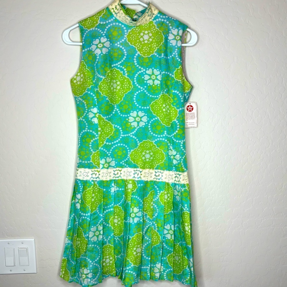 Vintage 60/70’s Green Blue Drop Waist Dress Midi Mod Flower Power Girls Size